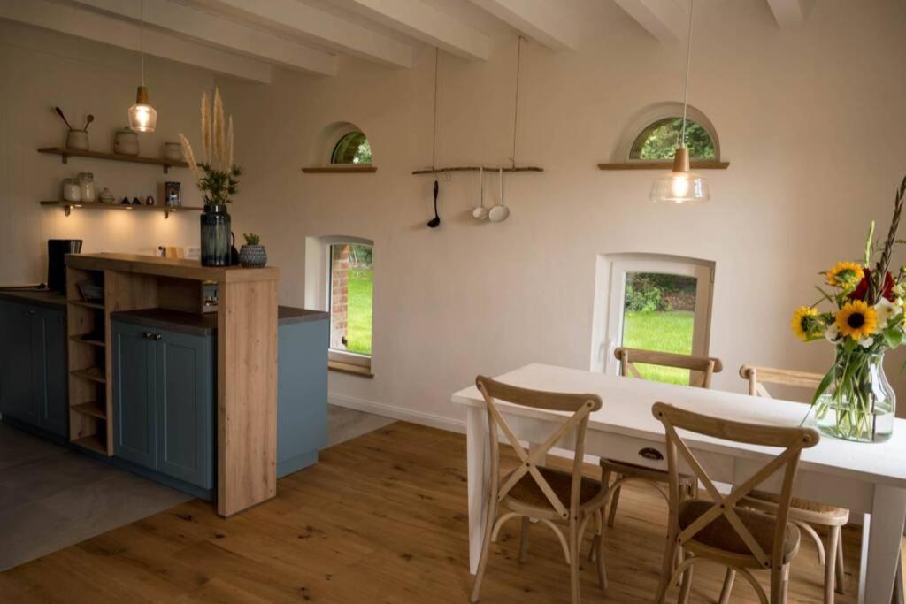 Zum Heuerling Ferienwohung Im Alten Stall Mit Sauna Versmold ภายนอก รูปภาพ